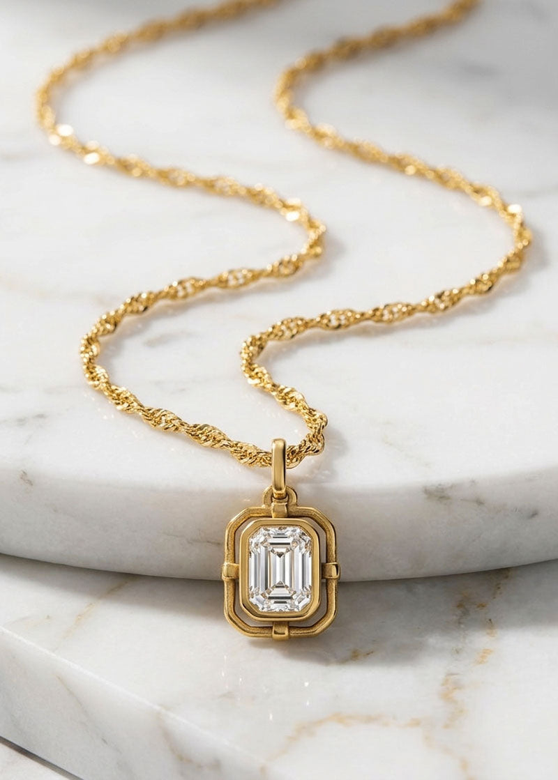 Estée Crystal