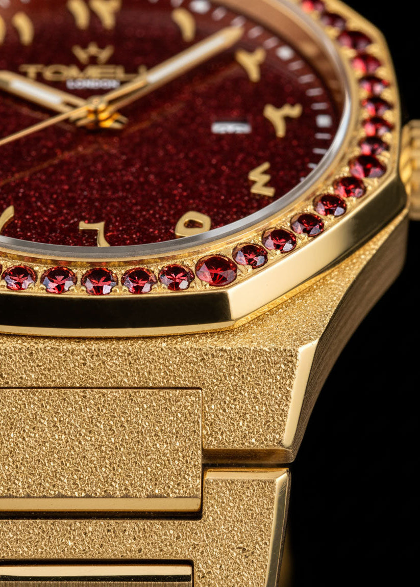 Emerald stardust watch with shimmering sunray dial and 316L steel