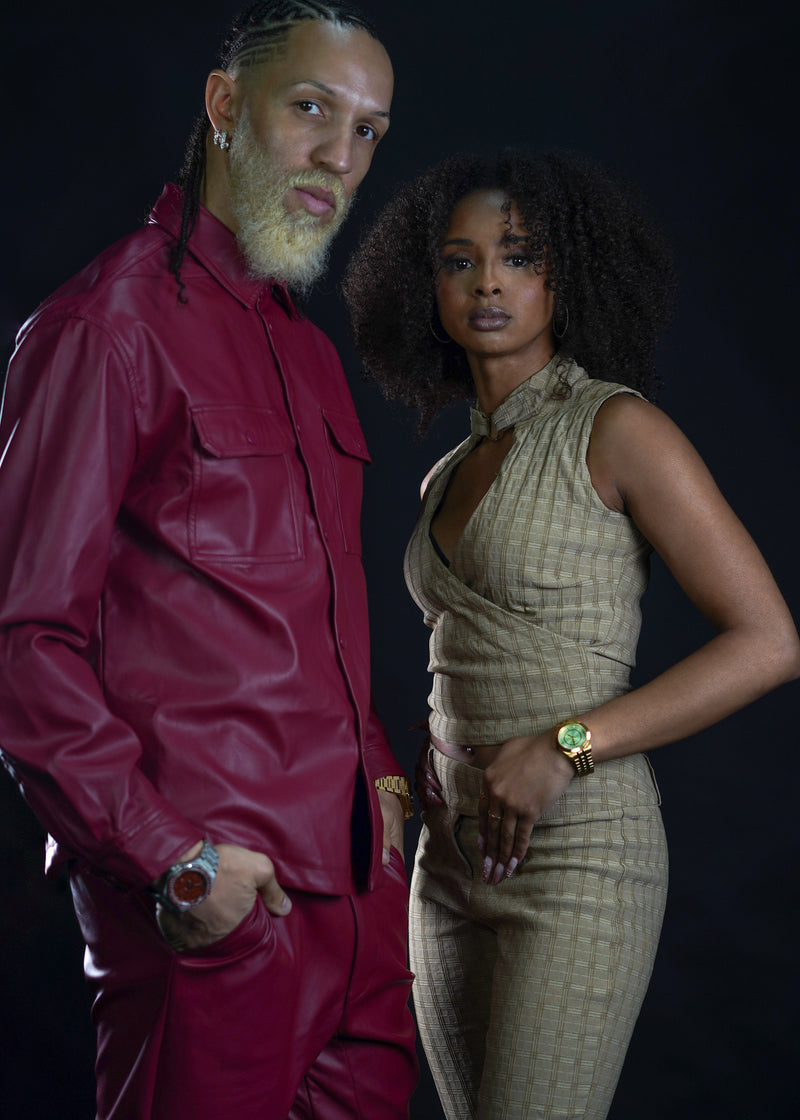 A vivid, high-relief photograph of a Tomell London women's watch, showcasing the steeled, solar majesty of its polished gold bracelet. The scintillating luster of the gold bezel frames a shimmering mint-green dial, creating a vivid sanctuary for the diamond-accented indices.